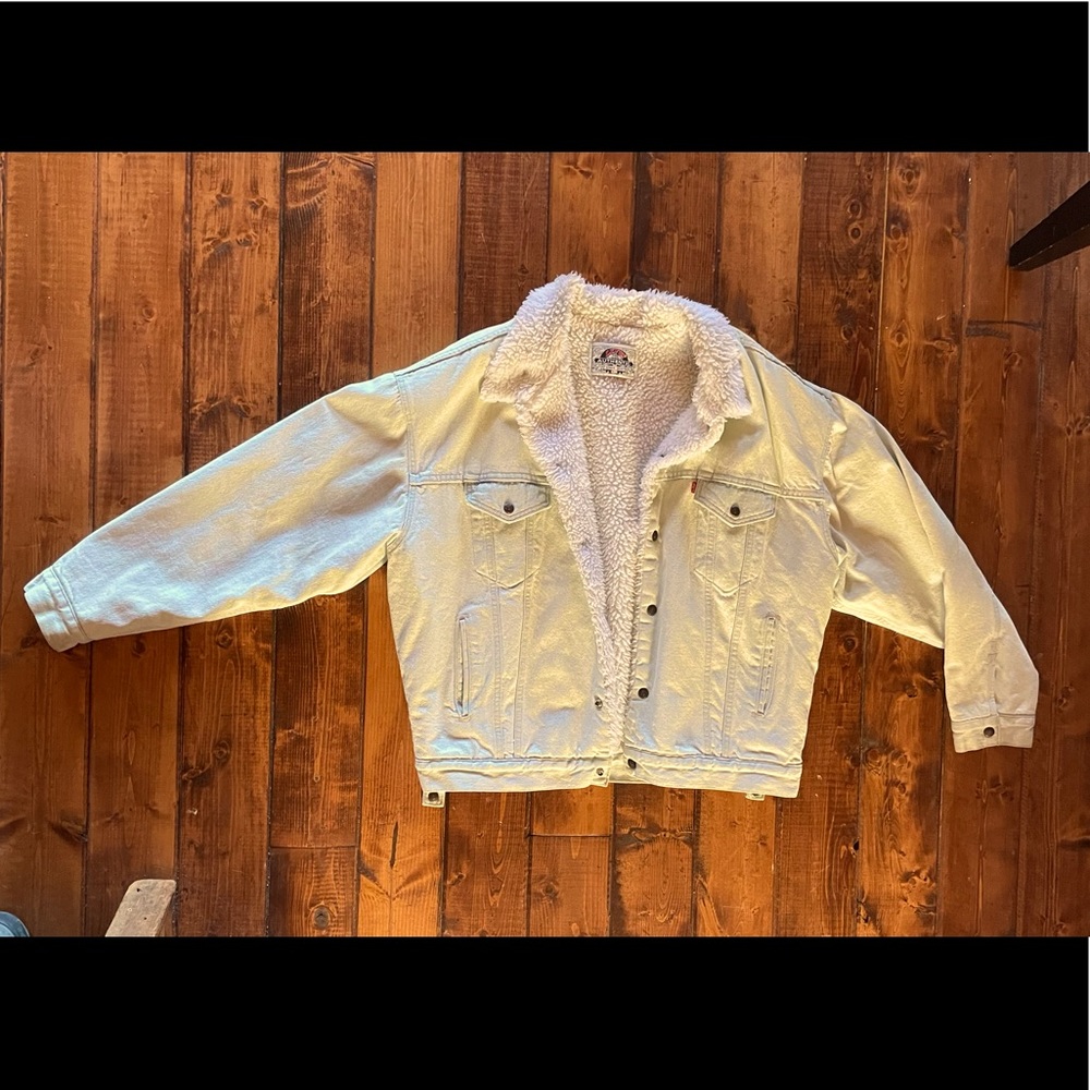 Vintage Authentic Levi’s Sherpa-Lined Bleached Jean Jacket